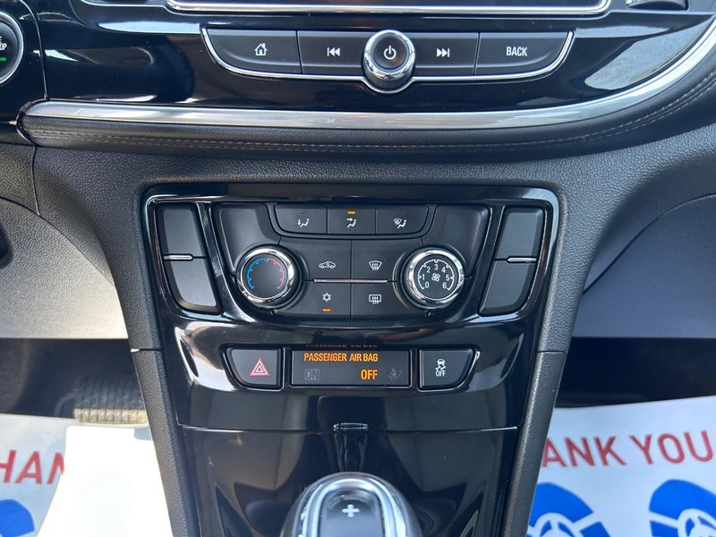 Buick Encore Vehicle Full-screen Gallery Image 15