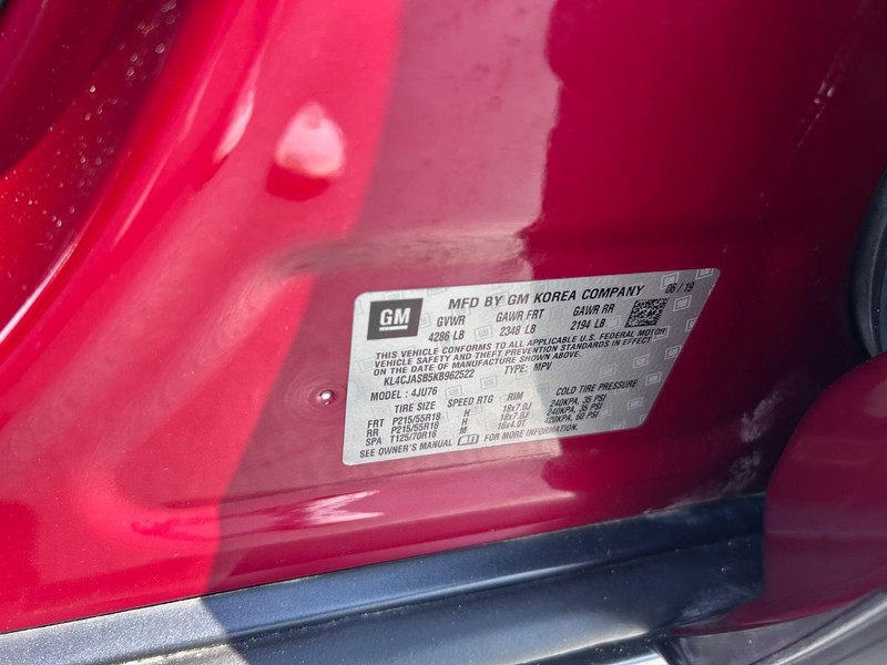 Buick Encore Vehicle Full-screen Gallery Image 20