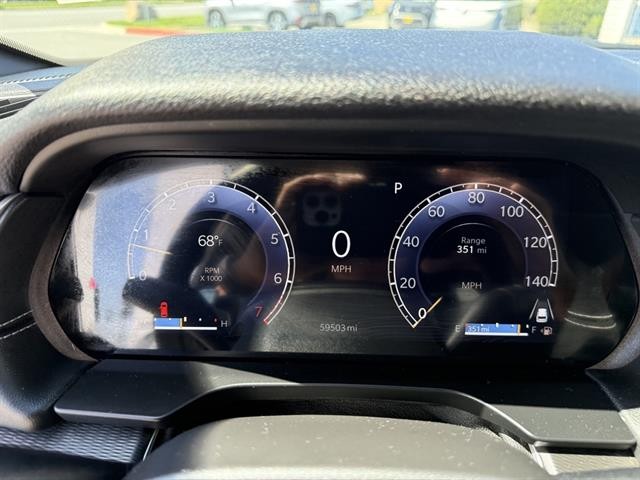 Jeep Grand Cherokee L Vehicle Full-screen Gallery Image 28