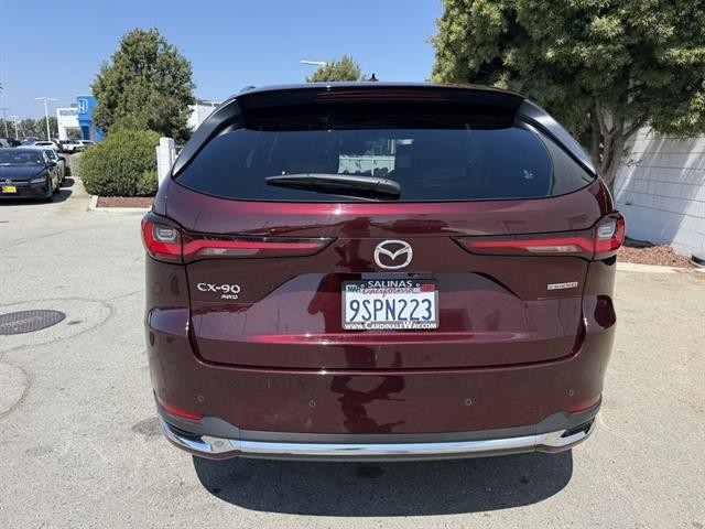 Mazda CX-90 Vehicle Full-screen Gallery Image 04