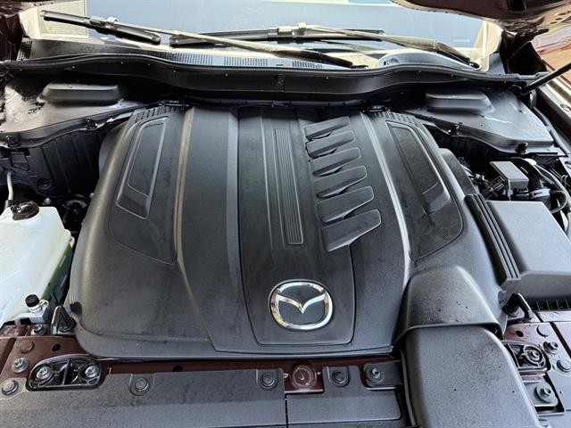 Mazda CX-90 Vehicle Full-screen Gallery Image 14