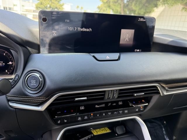 Mazda CX-90 Vehicle Full-screen Gallery Image 24