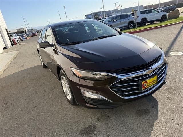 Chevrolet Malibu Vehicle Full-screen Gallery Image 08