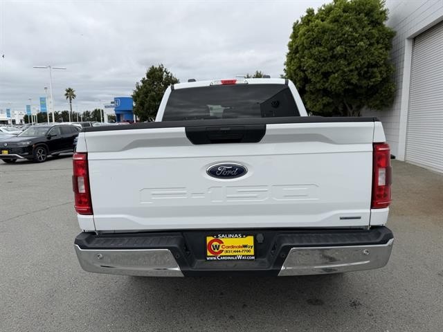 Ford F-150 Vehicle Full-screen Gallery Image 05