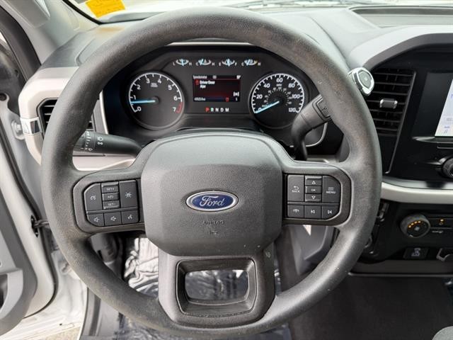 Ford F-150 Vehicle Full-screen Gallery Image 23