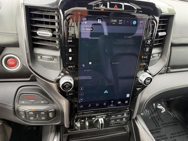 Ram 1500 Vehicle Full-screen Gallery Image 24