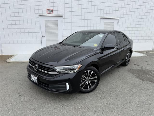 more details - volkswagen jetta