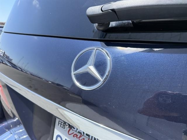 Mercedes-Benz GLS 450 Vehicle Full-screen Gallery Image 11