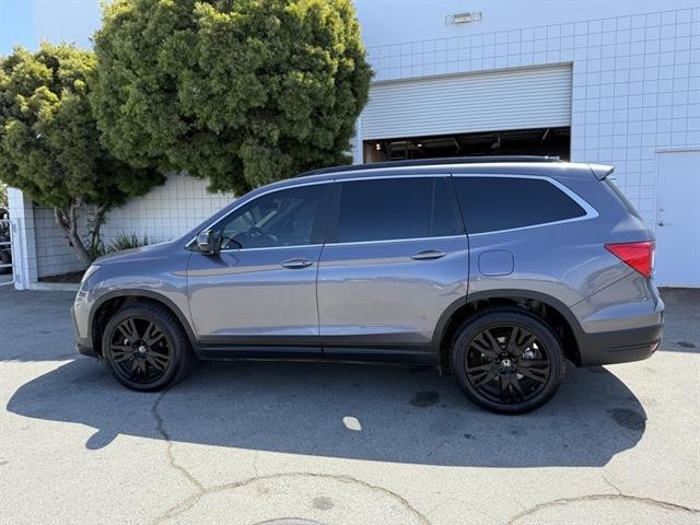 Honda Pilot Vehicle Full-screen Gallery Image 03