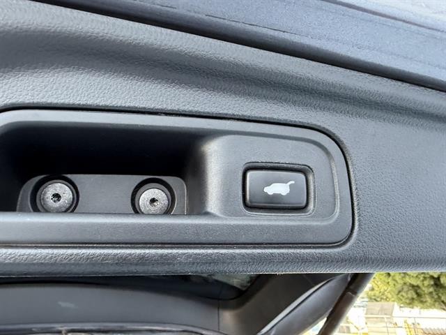 Honda Pilot Vehicle Full-screen Gallery Image 32