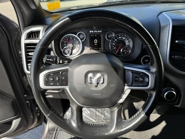 Ram 1500 Vehicle Full-screen Gallery Image 23