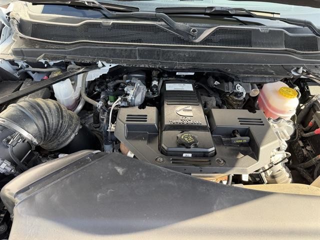 Ram 2500 Vehicle Full-screen Gallery Image 17