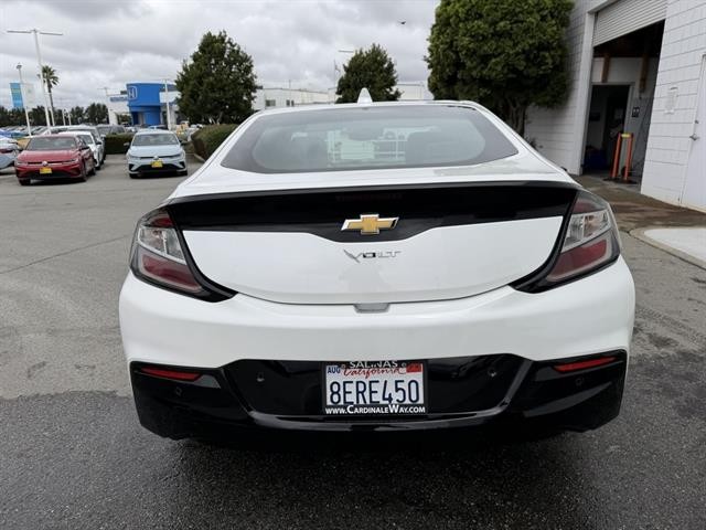 Chevrolet Volt Vehicle Full-screen Gallery Image 05