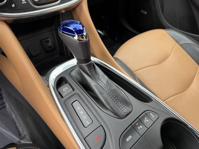 Chevrolet Volt Vehicle Full-screen Gallery Image 27