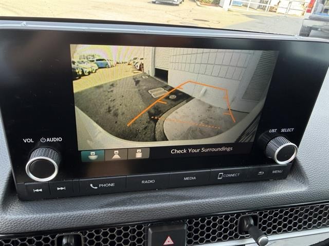 Honda Civic Hatchback Vehicle Full-screen Gallery Image 24