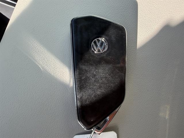 Volkswagen Atlas Vehicle Full-screen Gallery Image 32