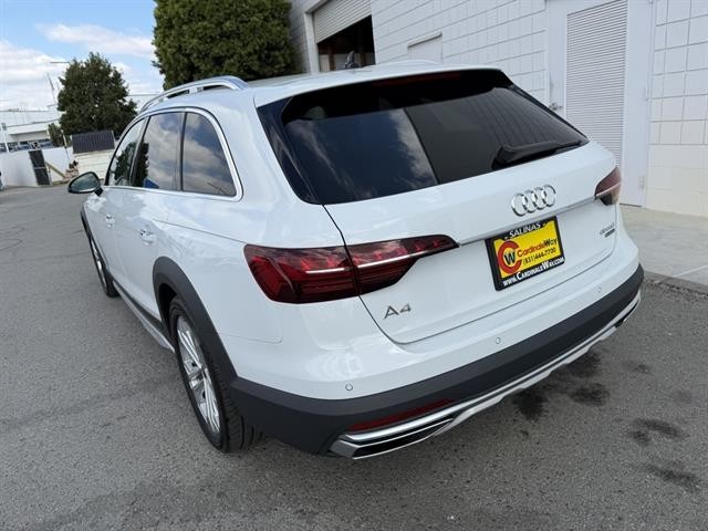 Audi A4 allroad Vehicle Full-screen Gallery Image 03