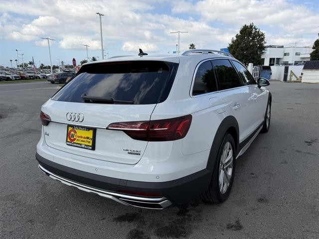 Audi A4 allroad Vehicle Full-screen Gallery Image 05