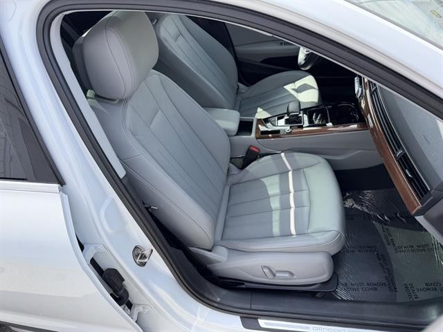 Audi A4 allroad Vehicle Full-screen Gallery Image 20