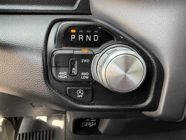 Ram 1500 Vehicle Full-screen Gallery Image 31