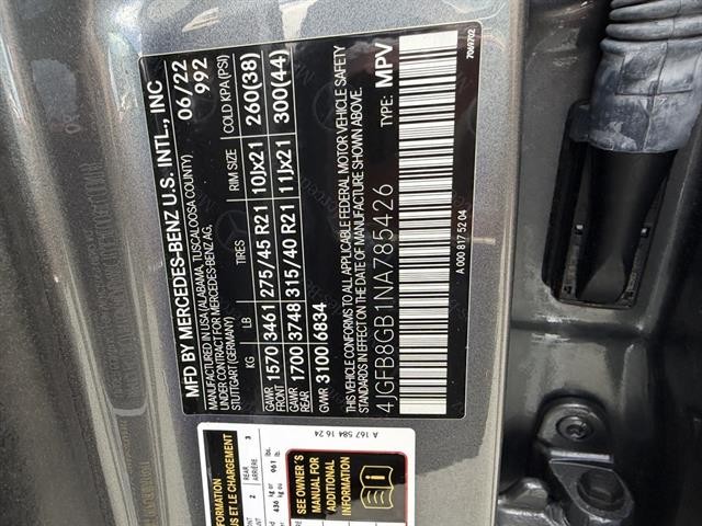 Mercedes-Benz GLE 580 Vehicle Full-screen Gallery Image 35