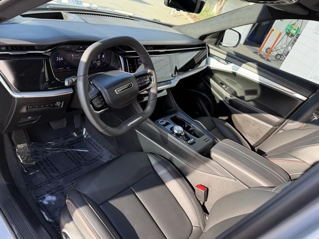 Jeep Wagoneer S Vehicle Full-screen Gallery Image 02