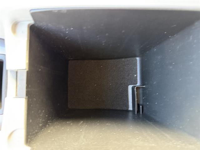 Chevrolet Malibu Vehicle Full-screen Gallery Image 24