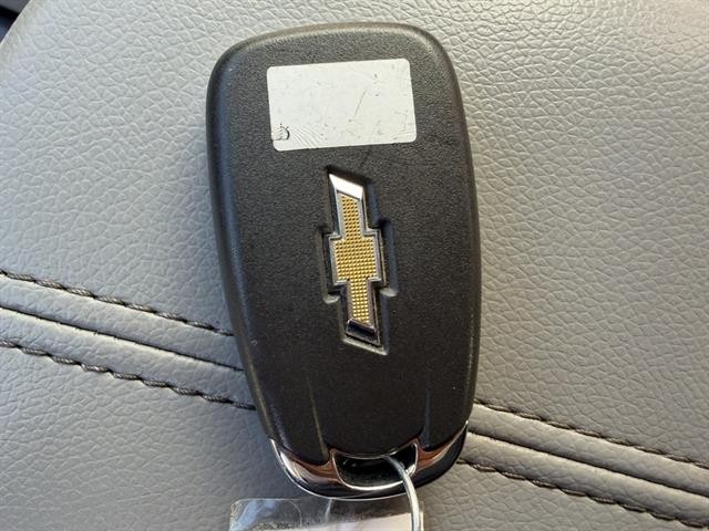 Chevrolet Malibu Vehicle Full-screen Gallery Image 29