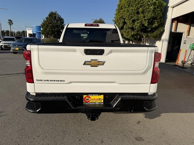 Chevrolet Silverado 1500 Vehicle Full-screen Gallery Image 05