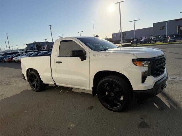 Chevrolet Silverado 1500 Vehicle Full-screen Gallery Image 07