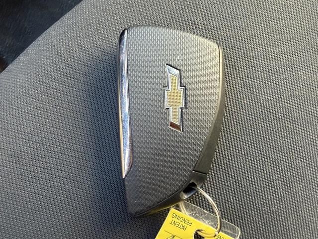 Chevrolet Silverado 1500 Vehicle Full-screen Gallery Image 26