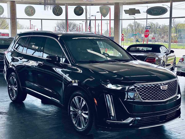 more details - cadillac xt6