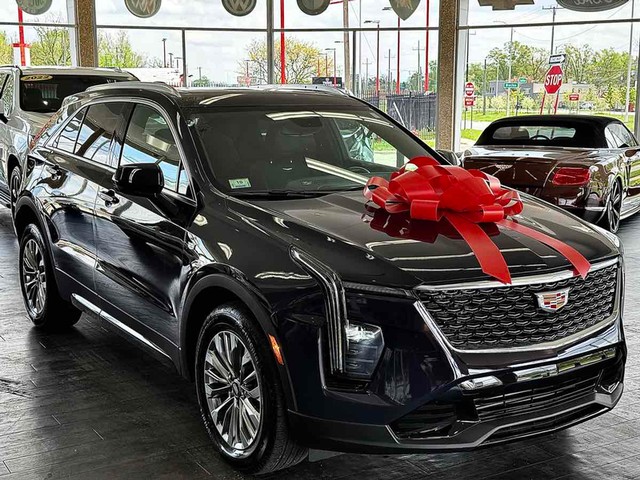 more details - cadillac xt4