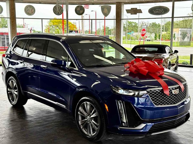 more details - cadillac xt6