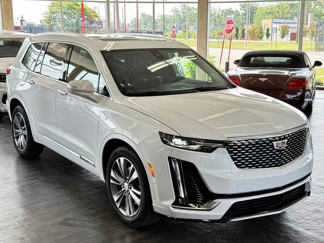 more details - cadillac xt6