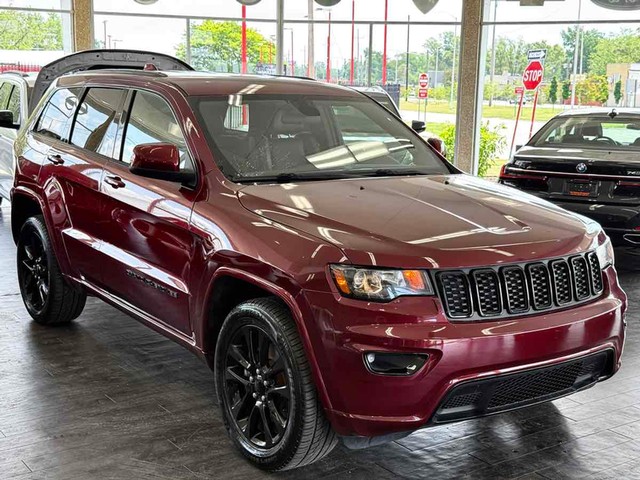 more details - jeep grand cherokee