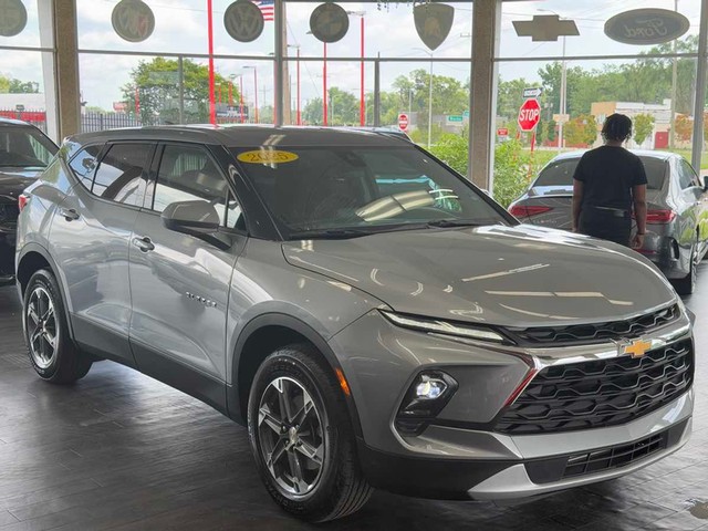 more details - chevrolet blazer