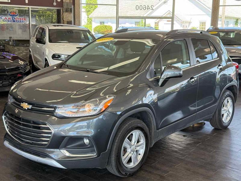 Chevrolet Trax Vehicle Full-screen Gallery Image 03