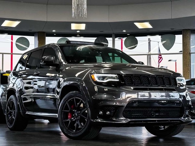 more details - jeep grand cherokee