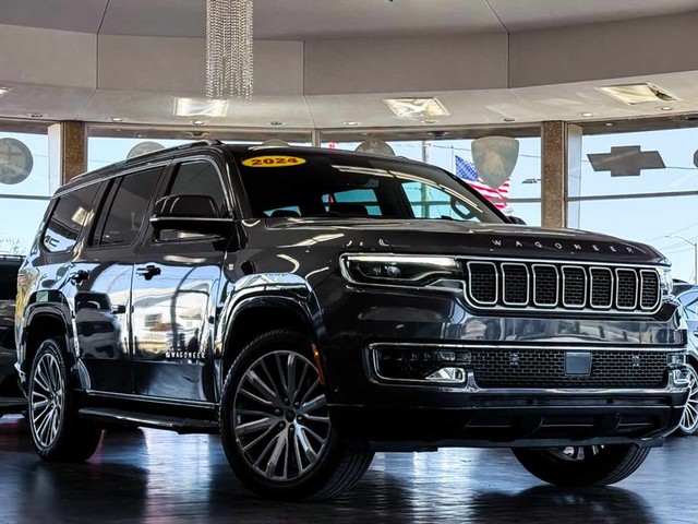 more details - jeep wagoneer