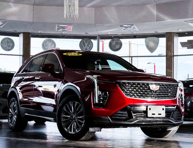 more details - cadillac xt4