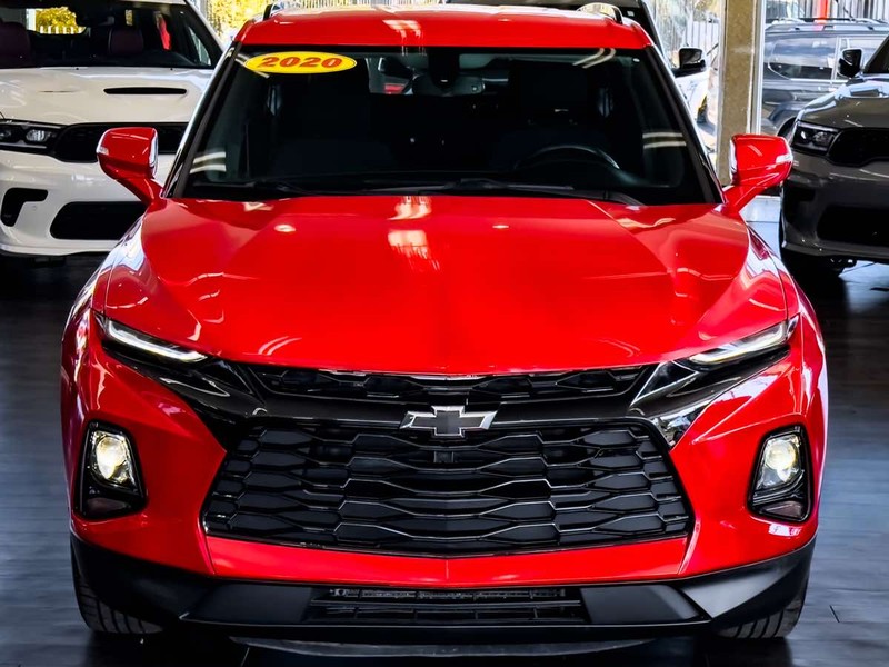 Chevrolet Blazer Vehicle Full-screen Gallery Image 03