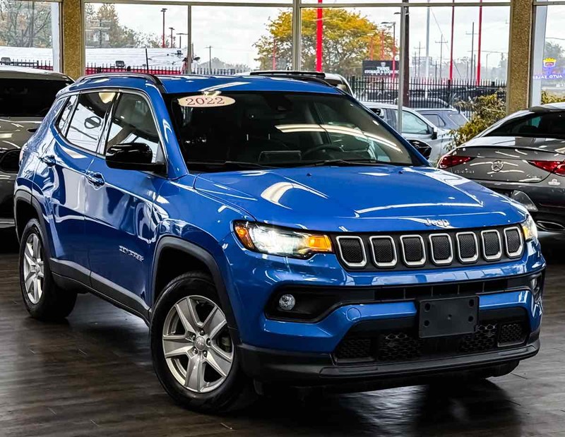 Jeep Compass Vehicle Full-screen Gallery Image 02