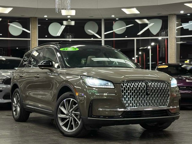 more details - lincoln corsair