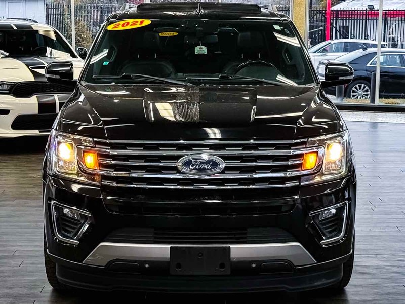 Ford Expedition Max Vehicle Full-screen Gallery Image 03