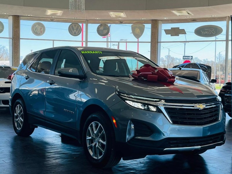 Chevrolet Equinox Vehicle Full-screen Gallery Image 01