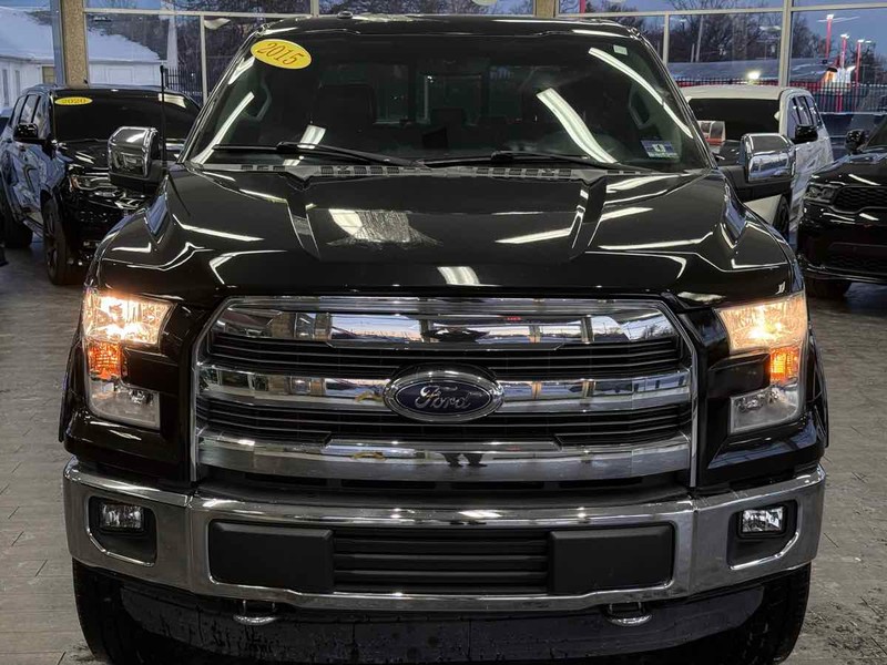Ford F-150 Vehicle Full-screen Gallery Image 03