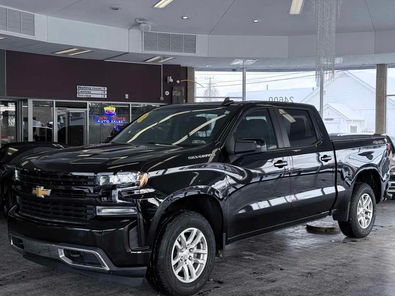 Chevrolet Silverado 1500 Vehicle Full-screen Gallery Image 02