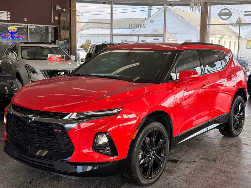 Chevrolet Blazer Vehicle Full-screen Gallery Image 02