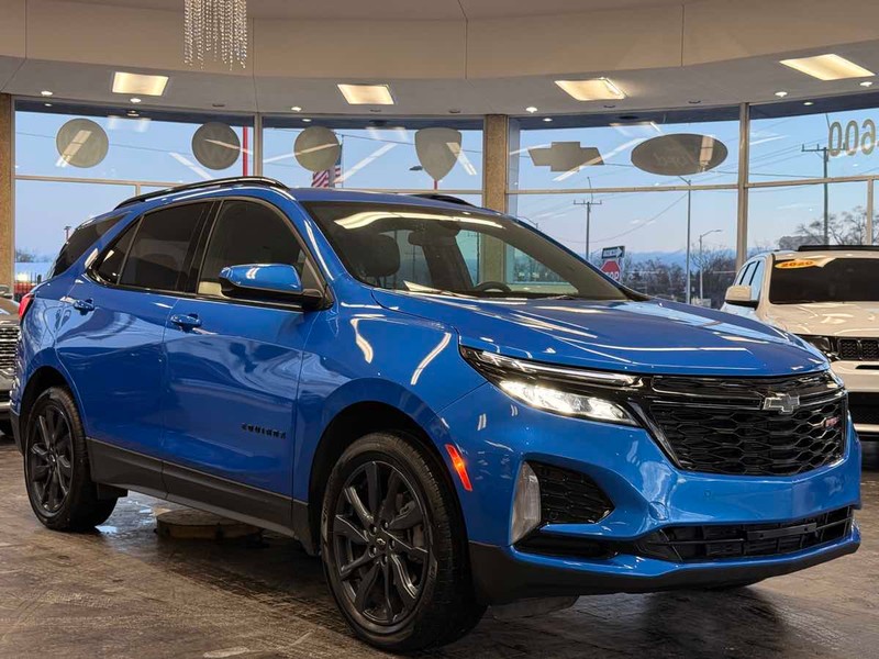 Chevrolet Equinox Vehicle Full-screen Gallery Image 02